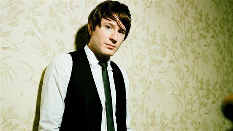 Owl City .